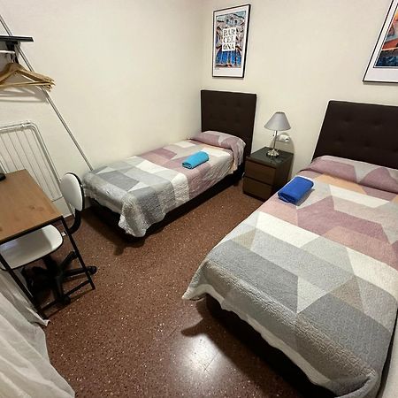 Rooms Viladomat Barcelona Luaran gambar