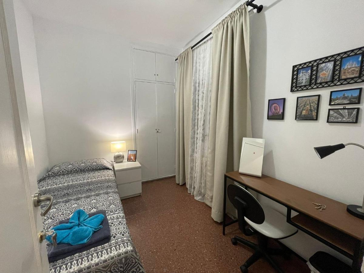 Rooms Viladomat Barcelona Luaran gambar