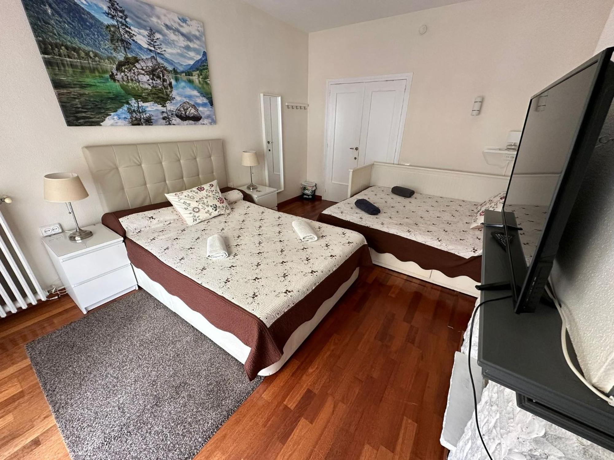 Rooms Viladomat Barcelona Luaran gambar