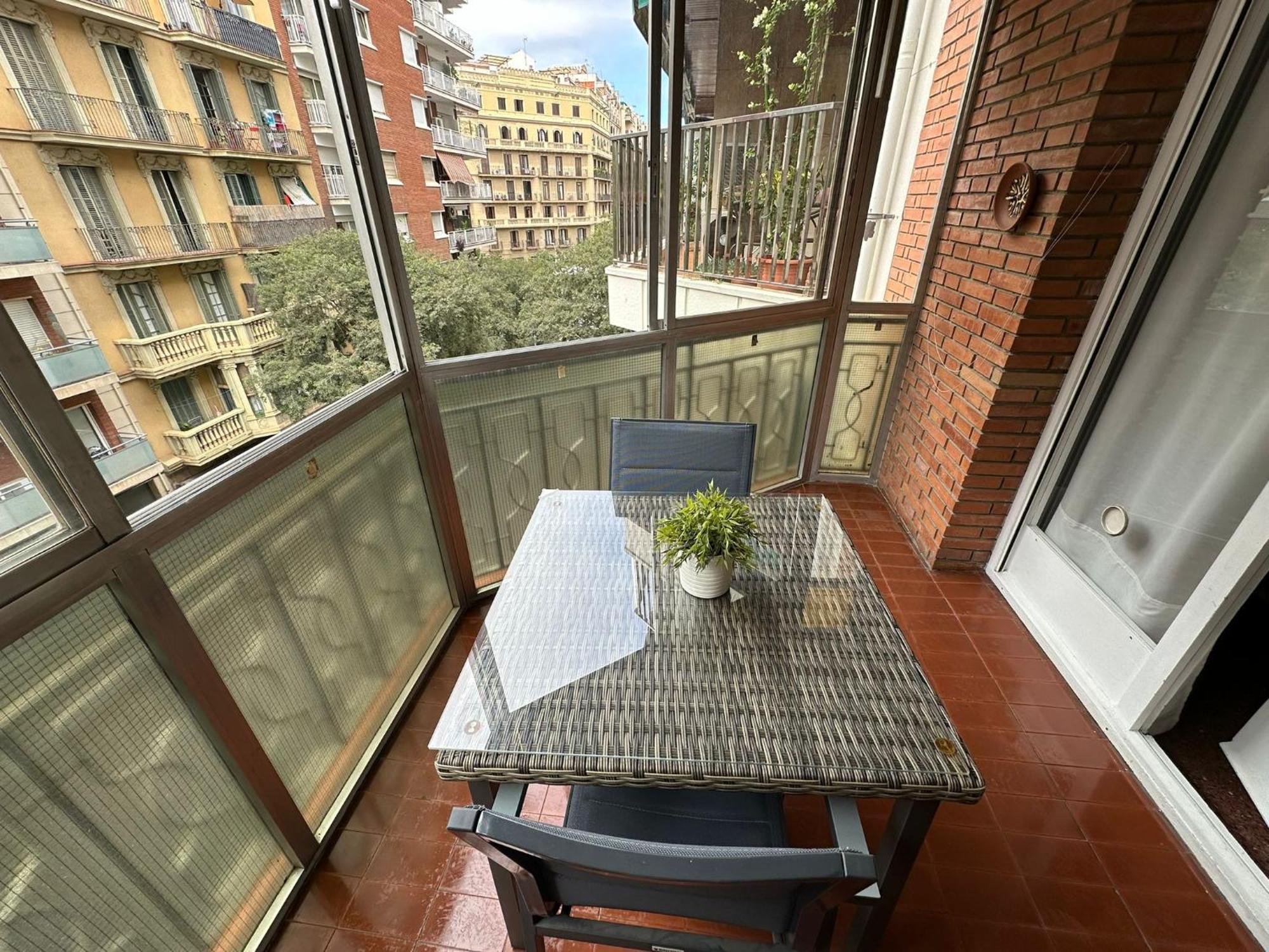 Rooms Viladomat Barcelona Luaran gambar